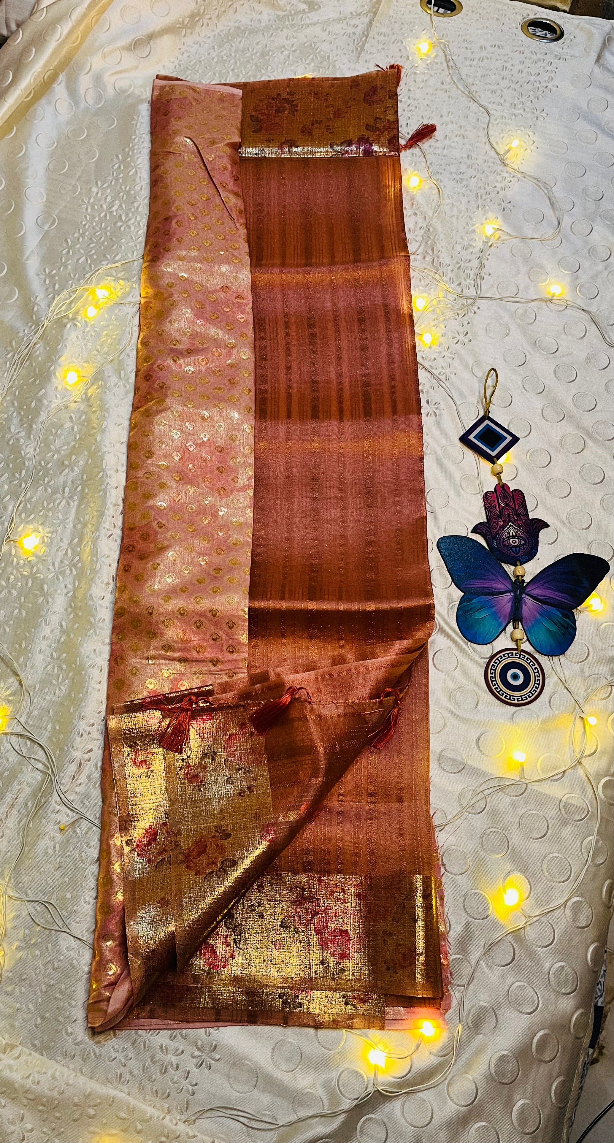 Pink Tissue Saree with Garlic Border - Premium quality and Wholesale Price Elegance